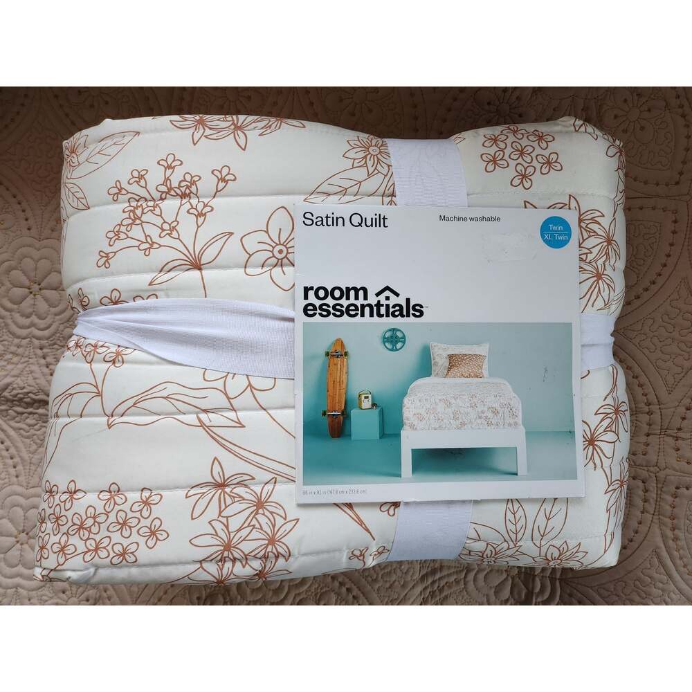 Twin/Twin Extra Long Satin Quilt Copper, New